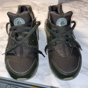 KIDS green Huarache sneakers